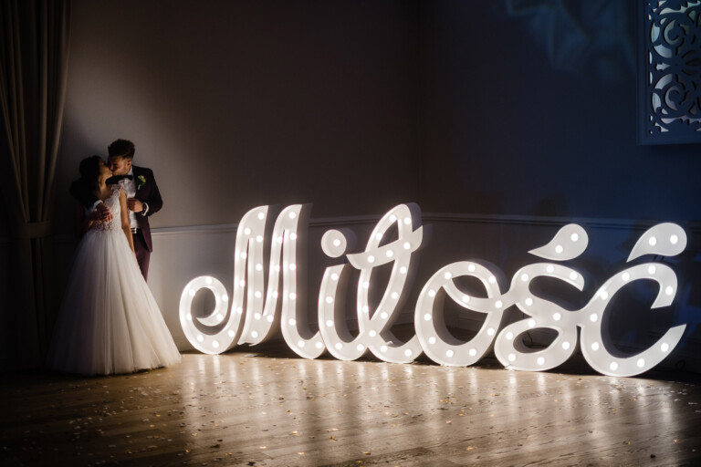 sala weselna biala roza w szczyrku